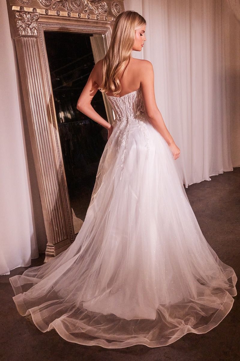 STRAPLESS BRIDAL BALL GOWN