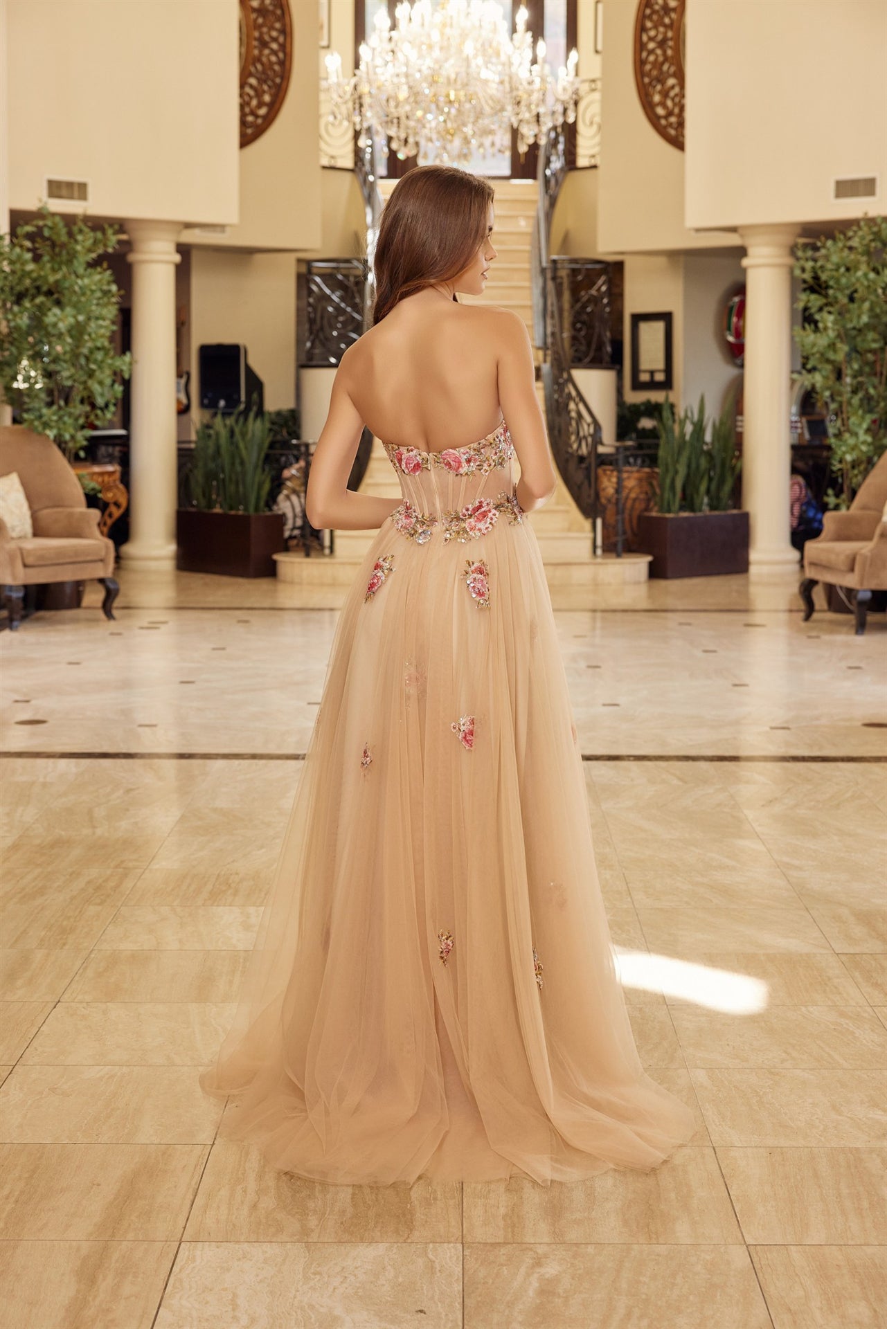 STRAPLESS TULLE BALL GOWN WITH FLORAL SEQUINED EMBROIDERY